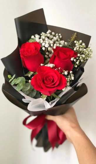 什么花的花语是很爱你 哪些花的花语是永远爱你