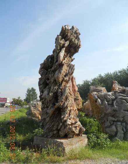 灵璧奇石产自什么地方 灵璧的奇石分为哪几种