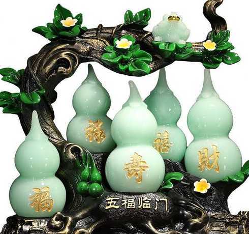 客厅低放什么聚财平安 客厅摆什么保平安健康