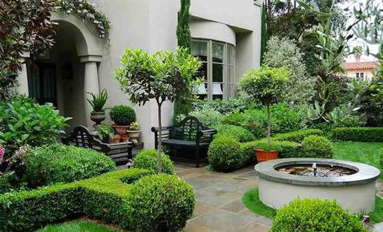 别墅花园适合哪些绿植 家中别墅的院子里面,适合种哪些好看的花呢